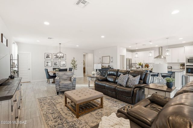 5567 W Lazy Farm Drive, Tucson, AZ 85742