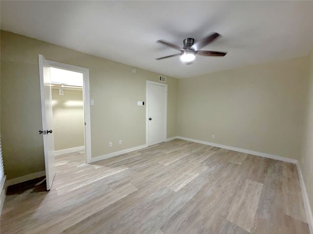 7525 Holly Hill Drive 16, Dallas, TX 75231