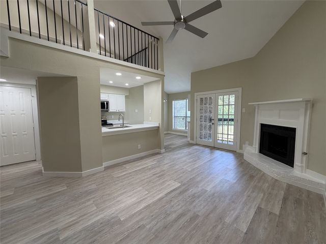 7525 Holly Hill Drive 16, Dallas, TX 75231