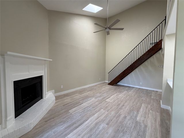 7525 Holly Hill Drive 16, Dallas, TX 75231