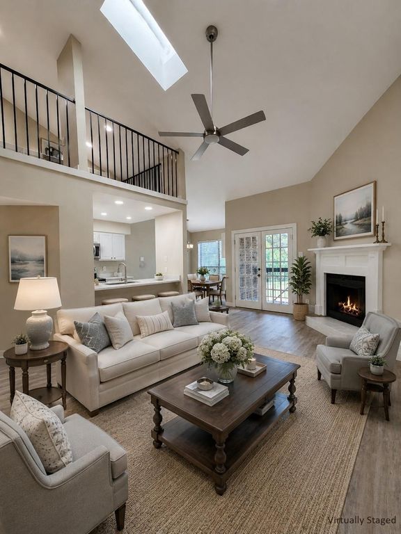 7525 Holly Hill Drive 16, Dallas, TX 75231