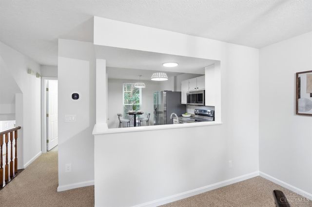 1013 John Street, Cincinnati, OH 45203