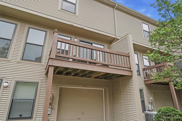 1013 John Street, Cincinnati, OH 45203