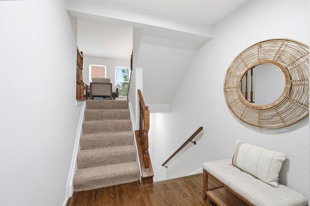 1013 John Street, Cincinnati, OH 45203