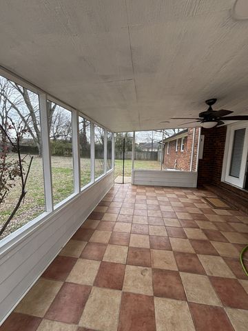 106 Carol Dr, Murfreesboro, TN 37128