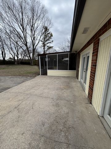 106 Carol Dr, Murfreesboro, TN 37128