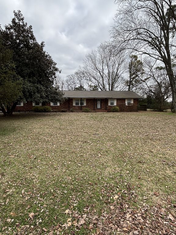 106 Carol Dr, Murfreesboro, TN 37128