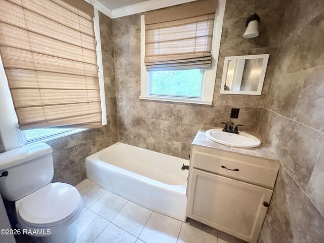 150 Clark Court, Lafayette, LA 70503