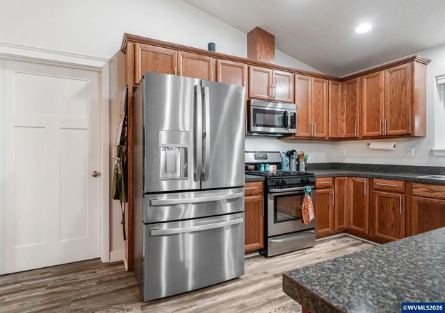 3485 NE Alexander Ln, Albany, OR 97321