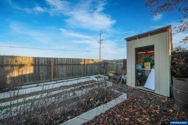 3485 NE Alexander Ln, Albany, OR 97321