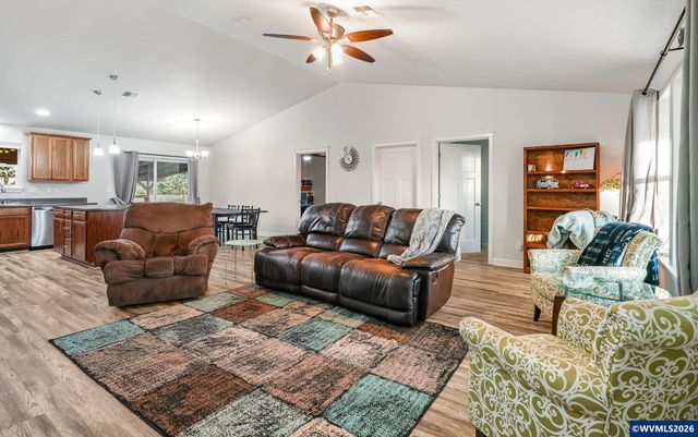 3485 NE Alexander Ln, Albany, OR 97321