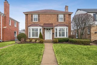 1713 N 76TH Court, Elmwood Park, IL 60707