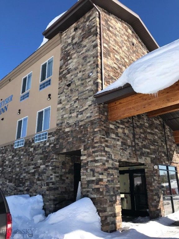 101 S Electric Street, West Yellowstone, MT 59758 photo 18