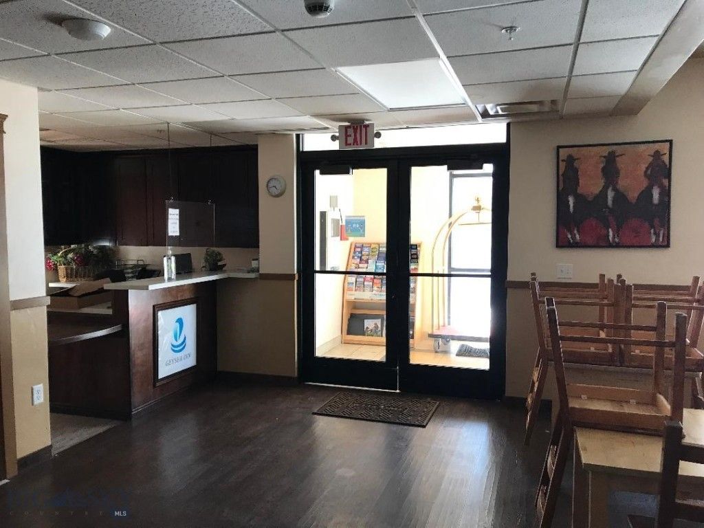 101 S Electric Street, West Yellowstone, MT 59758 photo 6