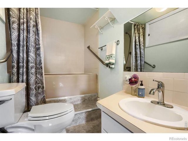 266 Peakview Road, Boulder, CO 80302