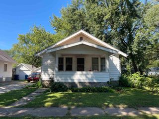 523 Cutler St Street, Waterloo, IA 50703