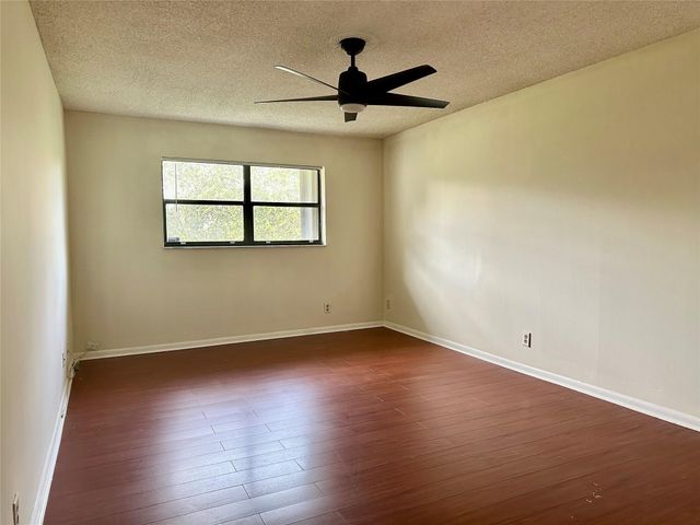 22415 SW 61st Way 202, Boca Raton, FL 33428