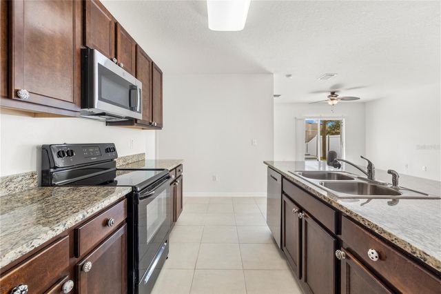 7789 TUSCAN BAY CIRCLE, Wesley Chapel, FL 33545