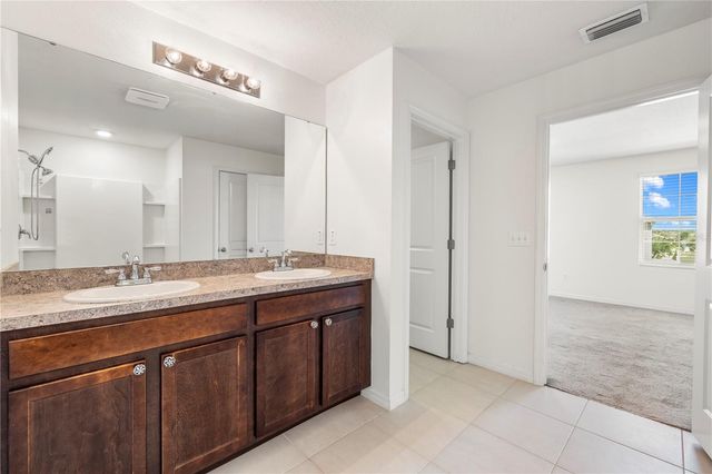 7789 TUSCAN BAY CIRCLE, Wesley Chapel, FL 33545
