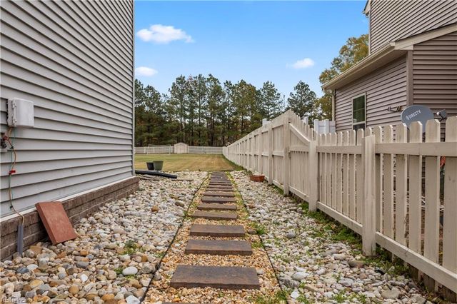 184 Patriots Walke DR, Suffolk, VA 23434