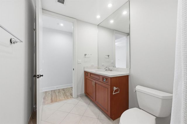 200 NE 2nd Avenue 316, Delray Beach, FL 33444