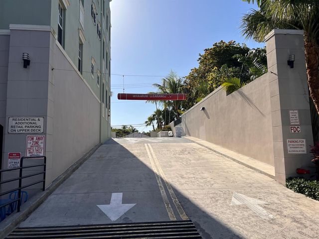200 NE 2nd Avenue 316, Delray Beach, FL 33444