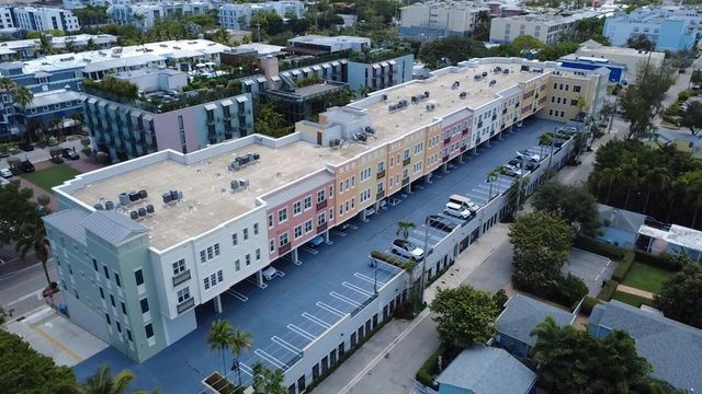 200 NE 2nd Avenue 316, Delray Beach, FL 33444