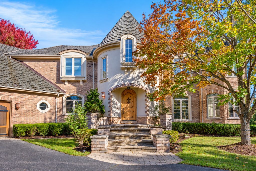 26421 N Middleton Parkway, Mundelein, IL 60060 — exterior