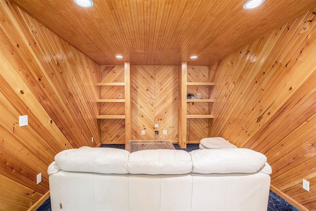 3680 Miller Road, Ann Arbor, MI 48103