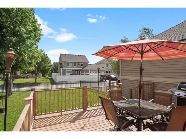 2689 118th Circle NE, Blaine, MN 55449
