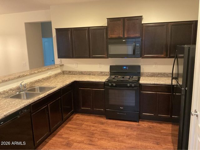 8141 W Encinas Lane, Phoenix, AZ 85043