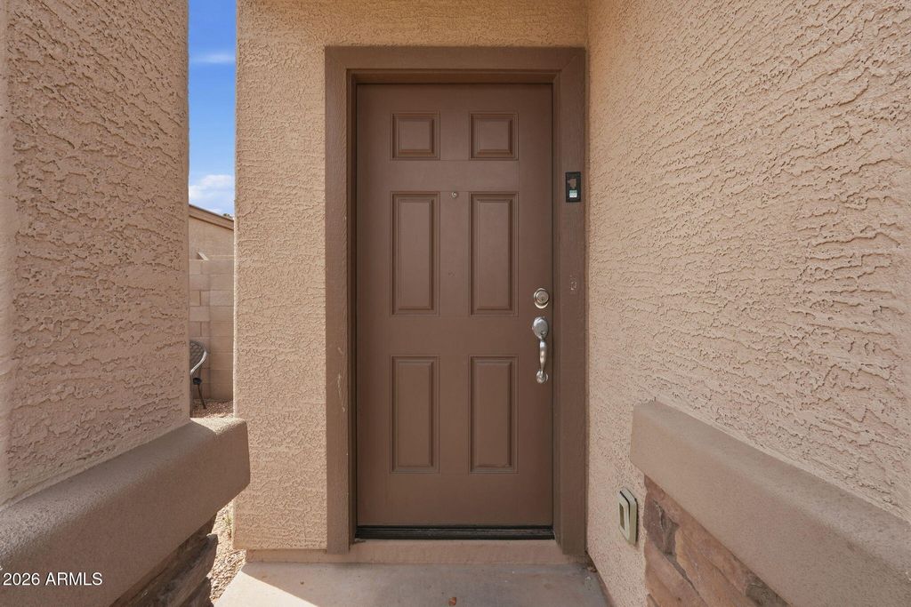 8141 W Encinas Lane, Phoenix, AZ 85043 — photo 4