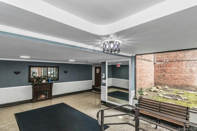 33-24 91st Street 5N, Jackson Heights, NY 11372