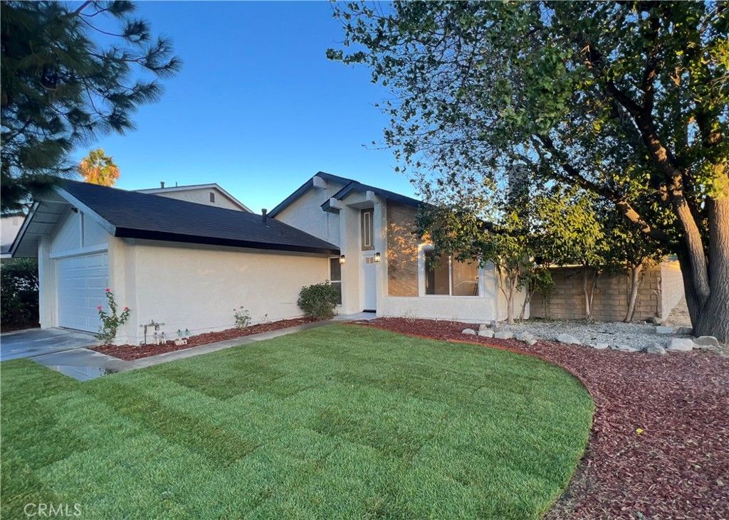 27502 Caraway, Saugus, CA 91350 — exterior