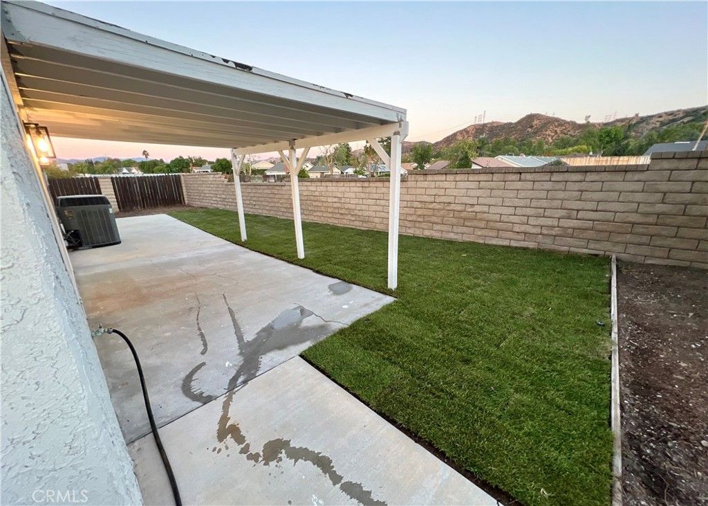 27502 Caraway, Saugus, CA 91350 — photo 3