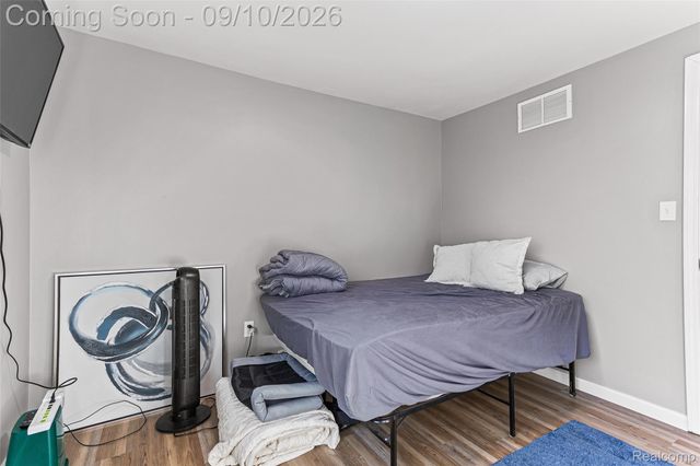 2350 Brookfield Street, Canton Charter Township, MI 48188
