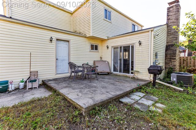 2350 Brookfield Street, Canton Charter Township, MI 48188