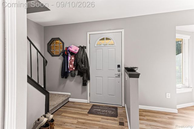 2350 Brookfield Street, Canton Charter Township, MI 48188