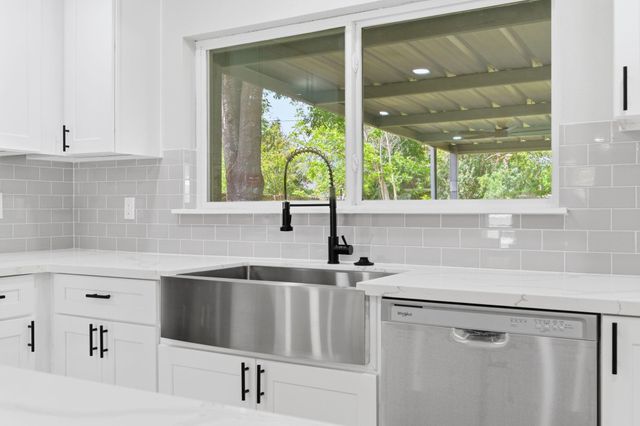 2208 Merle Street, Pasadena, TX 77502