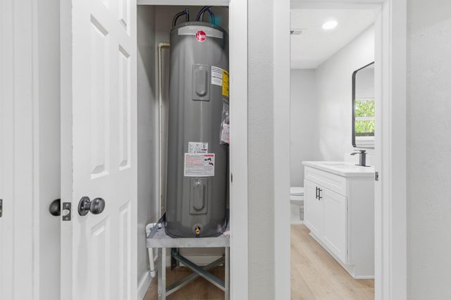 2208 Merle Street, Pasadena, TX 77502