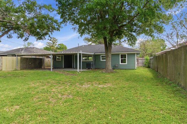 2208 Merle Street, Pasadena, TX 77502
