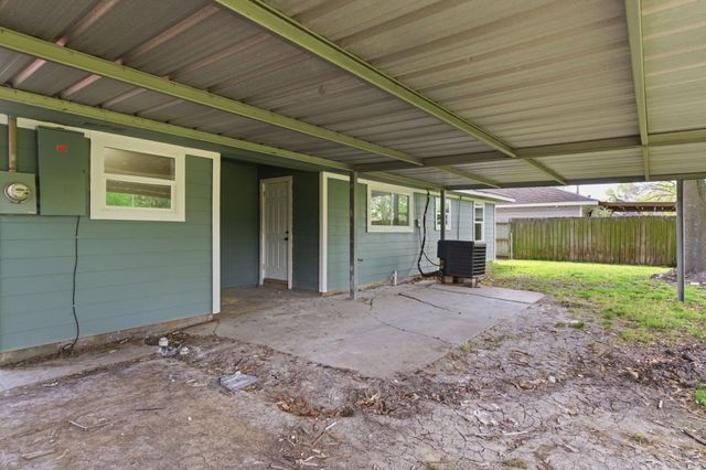 2208 Merle Street, Pasadena, TX 77502