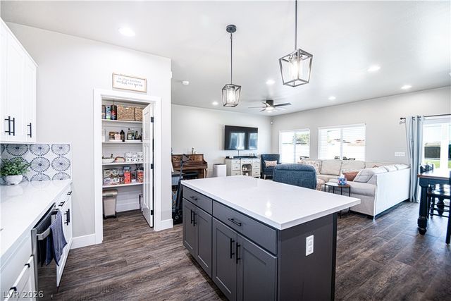 1151 East Blackhorn, Pahrump, NV 89048