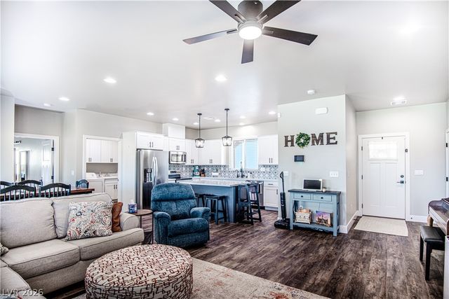 1151 East Blackhorn, Pahrump, NV 89048