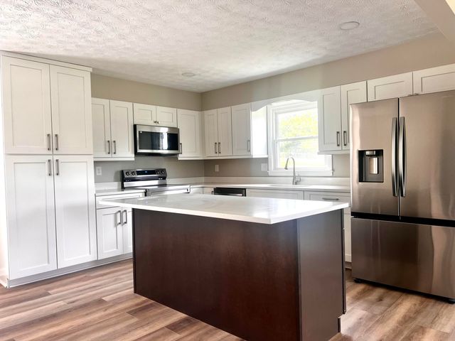 1420 Bellows Mill Road, Harrodsburg, KY 40330