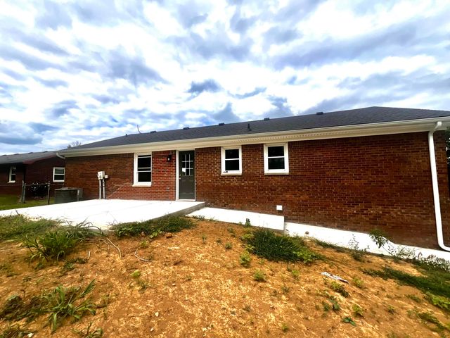 1420 Bellows Mill Road, Harrodsburg, KY 40330