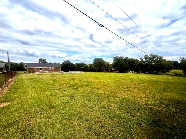 1420 Bellows Mill Road, Harrodsburg, KY 40330