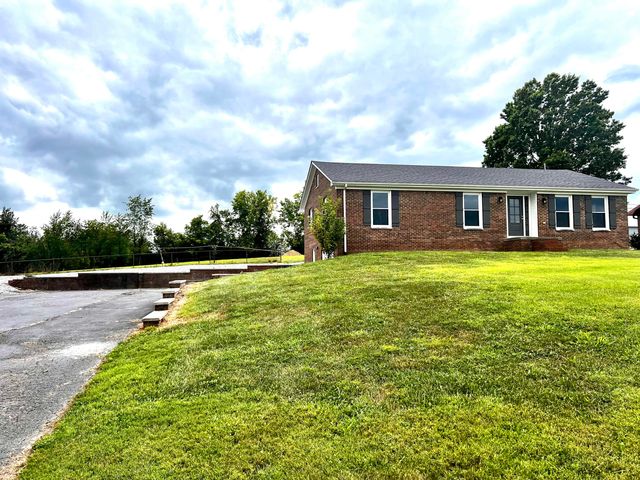 1420 Bellows Mill Road, Harrodsburg, KY 40330
