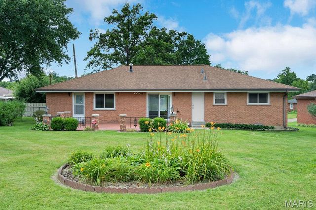 10629 Knollside Circle, St Louis, MO 63123