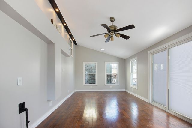 6327 Garfield Avenue, Hammond, IN 46324